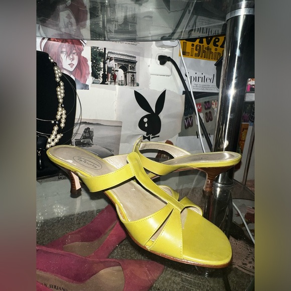 Green Kitten heels - Picture 1 of 5